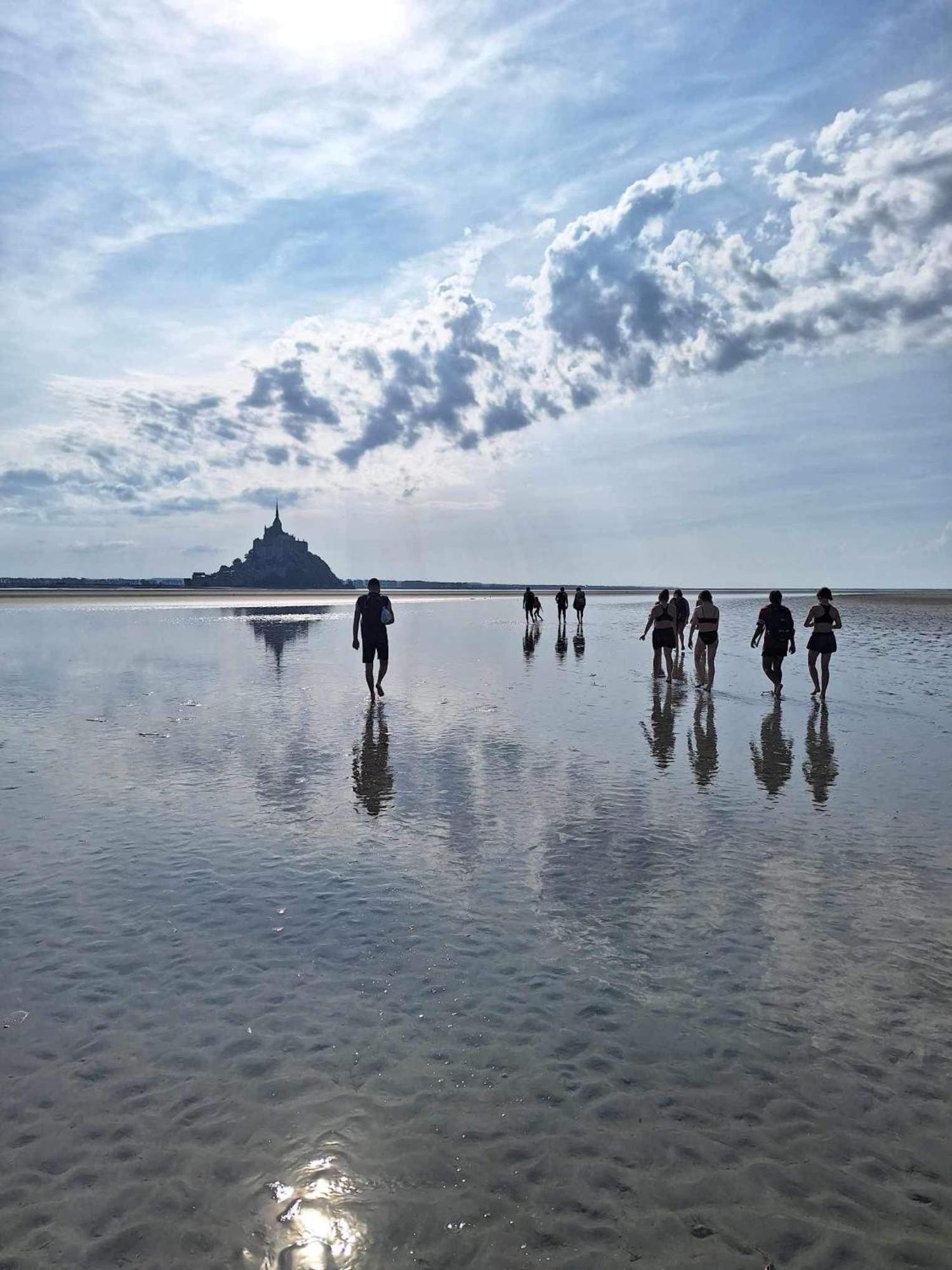 Sunset Family Guesthouse Mont Saint Michel Ceaux ภายนอก รูปภาพ